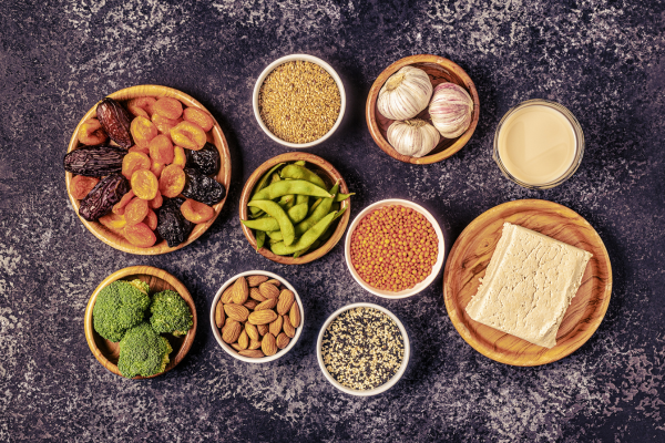 Menopause Meal Plan: A Complete Guide to Eating Well During Midlife